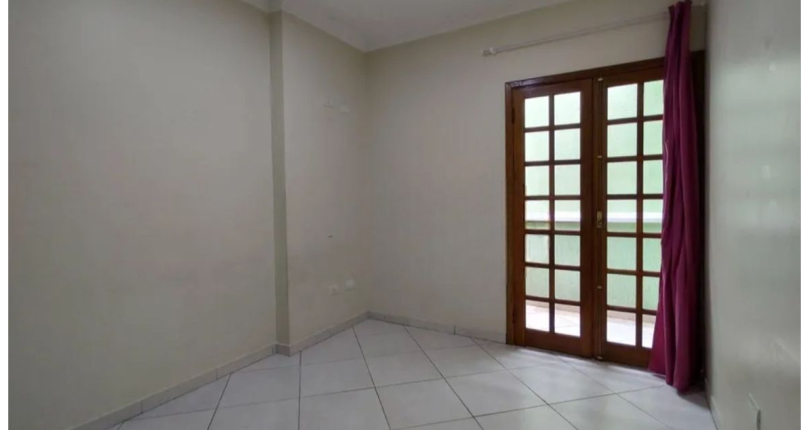 Sobrado à venda no Bairro da Chacara Inglesa na Rua Pompeu Sobrinho