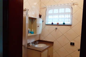 Sobrado à venda no Bairro do Jardim São Ricardo na Rua Ferdinando Rutini,