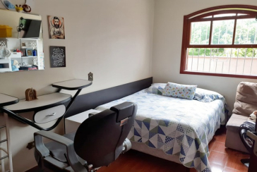 Sobrado à venda no Bairro do Jardim São Ricardo na Rua Ferdinando Rutini,