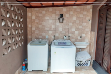 Sobrado à venda no Bairro do Jardim São Ricardo na Rua Ferdinando Rutini,