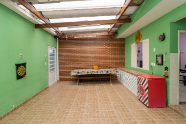 Lindo Sobrado à venda no Bairro do Parque São Domingos na Rua Artur Bastos,