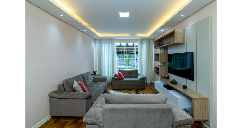 Lindo Sobrado à venda no Bairro do Parque São Domingos na Rua Artur Bastos,