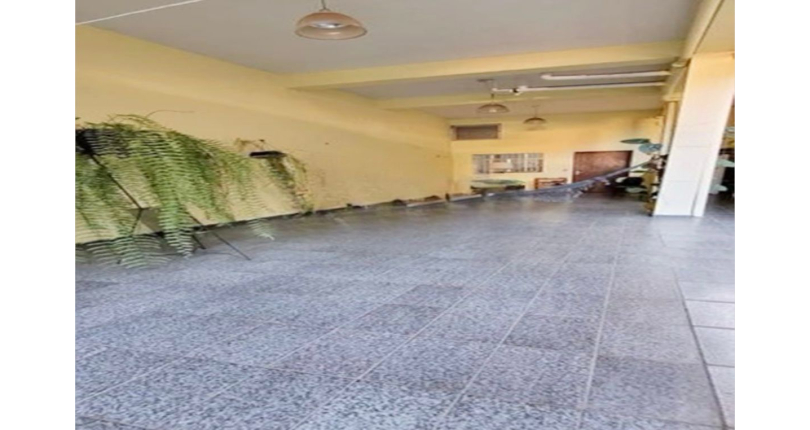 Sobrado à venda no Bairro da Chacara Inglesa na Rua Pompeu Sobrinho,