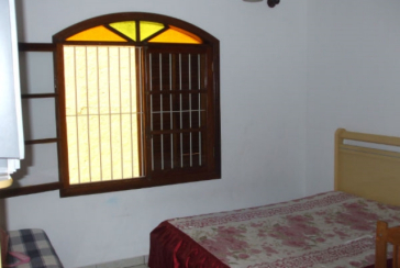 Casa à venda em Osasco no Bairro do Três Montanhas na Rua Serra dos Itatins,