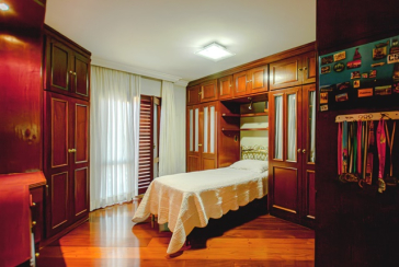 Sobrado Alto Padrão à venda no City América na Rua Dinah Silveira de Queiroz