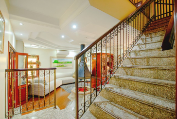 Sobrado Alto Padrão à venda no City América na Rua Dinah Silveira de Queiroz