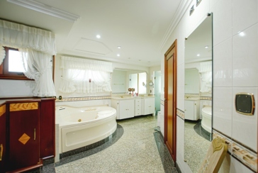 Sobrado Alto Padrão à venda no City América na Rua Dinah Silveira de Queiroz