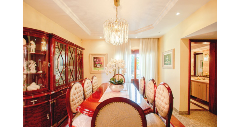 Sobrado Alto Padrão à venda no City América na Rua Dinah Silveira de Queiroz