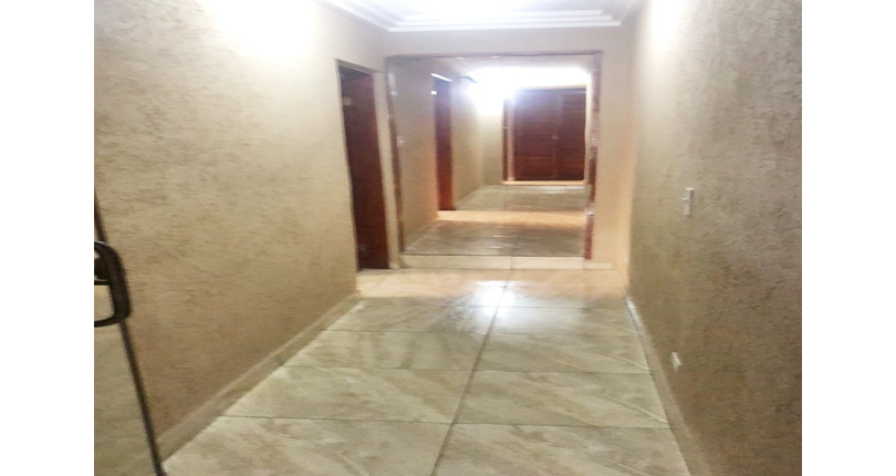 Sobrado à venda no Bairro da Vila Aurora na Rua Olímpio Barcelos