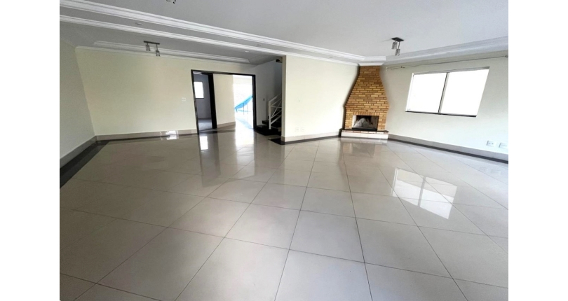 Sobrado Alto Padrão à venda no City America na Rua Irmã Dora Viotti