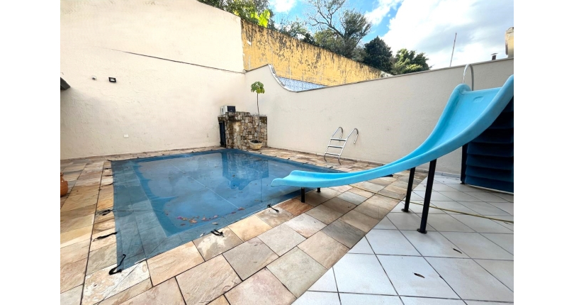 Sobrado Alto Padrão à venda no City America na Rua Irmã Dora Viotti