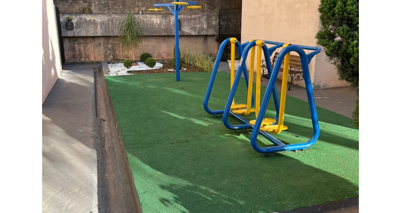 BELO Apartamento à venda no Bairro do Jardim Santo Elias na Rua Ademar Martins de Freitas 257, Condomínio Edifício Residencial Pirituba CDHU,