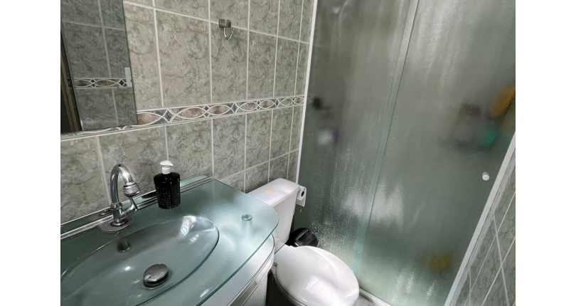 BELO Apartamento à venda no Bairro do Jardim Santo Elias na Rua Ademar Martins de Freitas 257, Condomínio Edifício Residencial Pirituba CDHU,