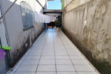 Sobrado à venda no Bairro do Jardim Maristela na Rua Erva Divina