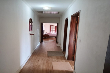 Sobrado à venda no Bairro do Jardim Maristela na Rua Erva Divina