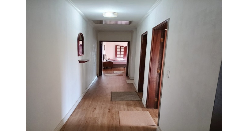 Sobrado à venda no Bairro do Jardim Maristela na Rua Erva Divina