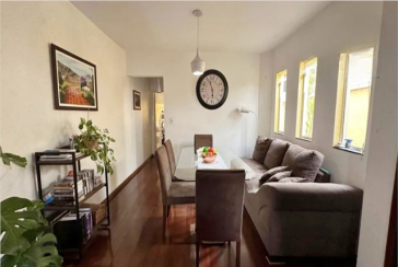 Sobrado à venda no Bairro do City Recanto Anastacio na Rua Pico do Jaraguá,