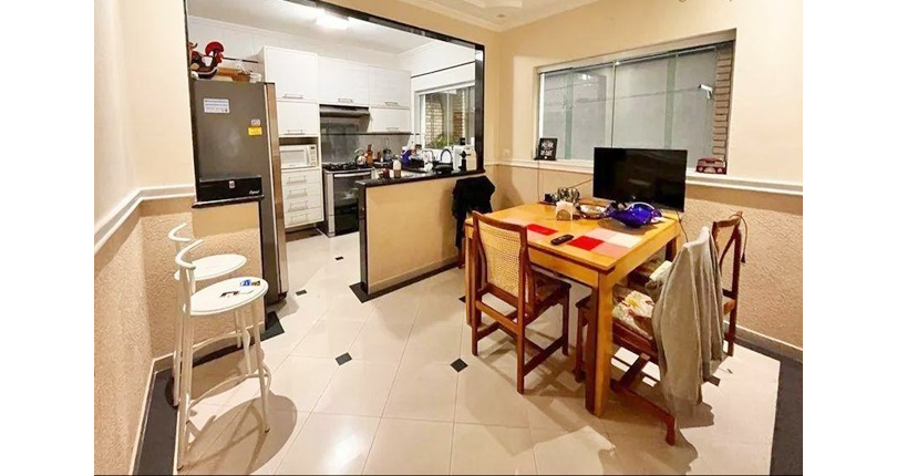 Belo Sobrado à venda no Bairro do City Recanto Anastácio na Rua União Federativa