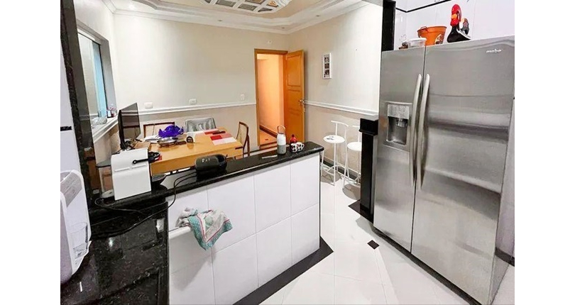 Belo Sobrado à venda no Bairro do City Recanto Anastácio na Rua União Federativa