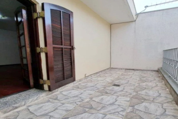 Sobrado à venda no City Recanto Anastácio na Rua José Baroncelli