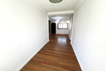 Casa para renda à venda no Bairro do Jardim Santa Lucrécia na Rua Pêra-Marmelo