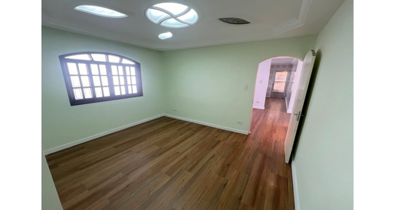 Casa para renda à venda no Bairro do Jardim Santa Lucrécia na Rua Pêra-Marmelo