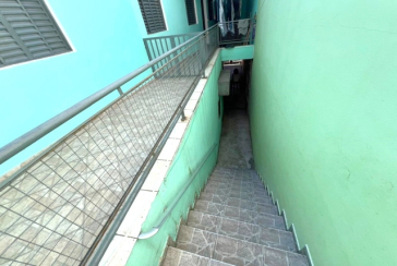 Sobrado para renda à venda no Bairro do Jardim Santa Lucrécia na Rua Pêra-Marmelo