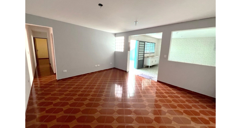 Sobrado para renda à venda no Bairro do Jardim Santa Lucrécia na Rua Pêra-Marmelo