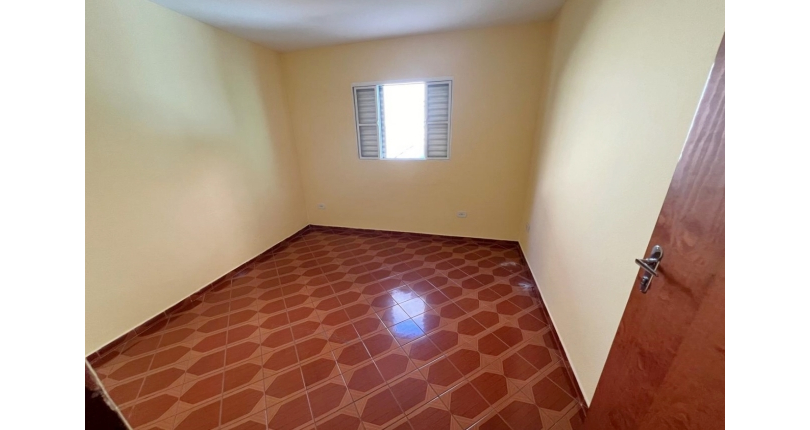 Sobrado para renda à venda no Bairro do Jardim Santa Lucrécia na Rua Pêra-Marmelo