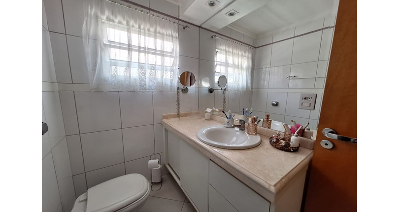 BELO Sobrado à venda no Bairro do Jardim Cidade Pirituba na Rua Pináceas,