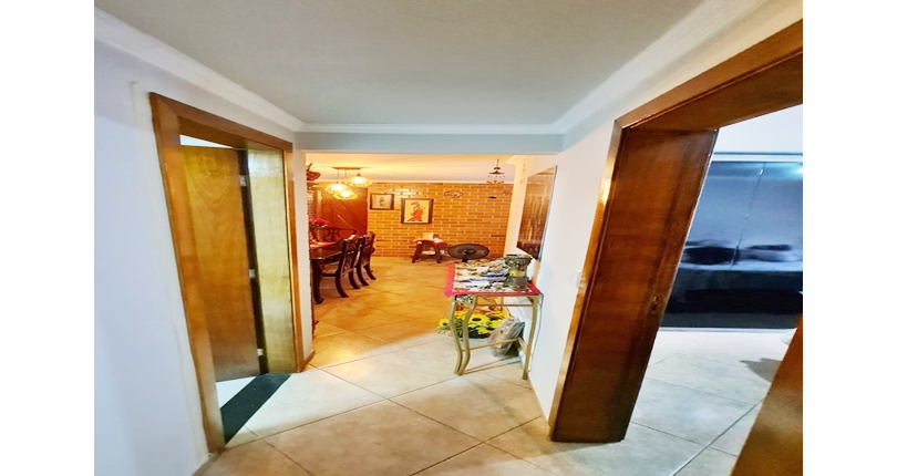 Apartamento à venda no Bairro do Jardim Santa Mônica na Avenida Santa Monica 593