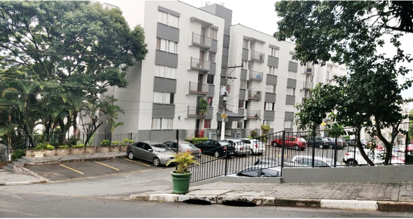 Apartamento à venda no Bairro do Jardim Santa Mônica na Avenida Santa Monica 593
