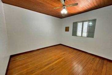 Casa térrea à venda no Bairro da Vila Jaguara na Rua Paúva,