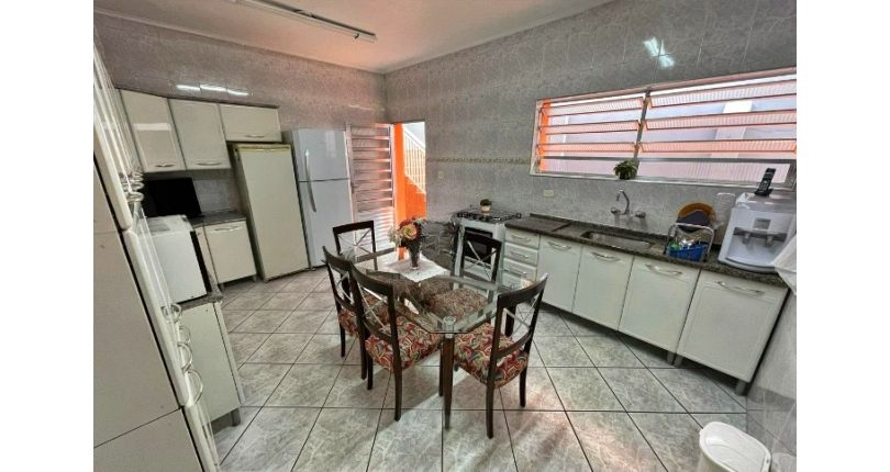 Casa térrea à venda no Bairro da Vila Jaguara na Rua Paúva,