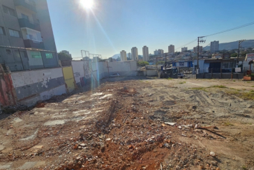 Terreno à venda no Bairro da Vila Pirituba na Avenida Paula Ferreira
