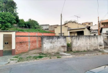 Terreno à venda na Vila Mangalot na Rua Manuel Pinheiro