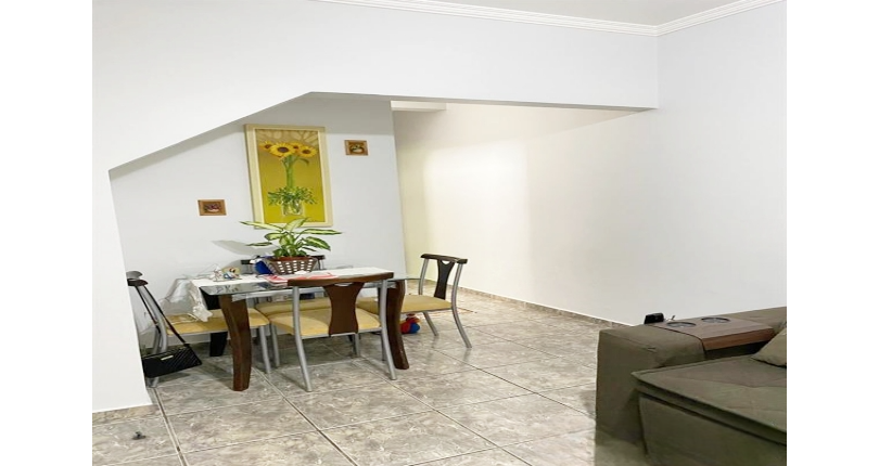 Sobrado à venda no Bairro do Parque Panamericano na Rua Paisagem Ecológica