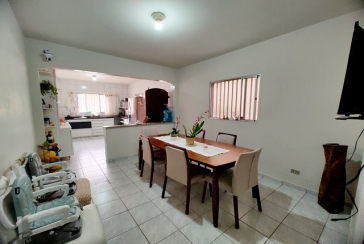 Sobrado à venda no Bairro do Jardim Santa Fé (Zona Oeste) 