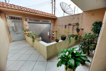 Sobrado à venda no Bairro do Jardim Santa Fé (Zona Oeste) 