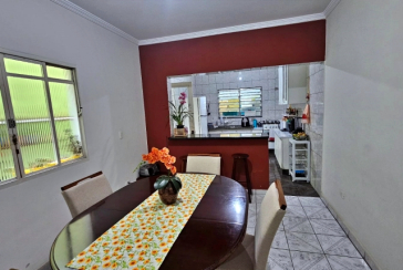 Sobrado à venda no Bairro do Conjunto Residencial Vista Verde na Rua Roberto Boyle,