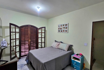 Sobrado à venda no Bairro do Conjunto Residencial Vista Verde na Rua Roberto Boyle,