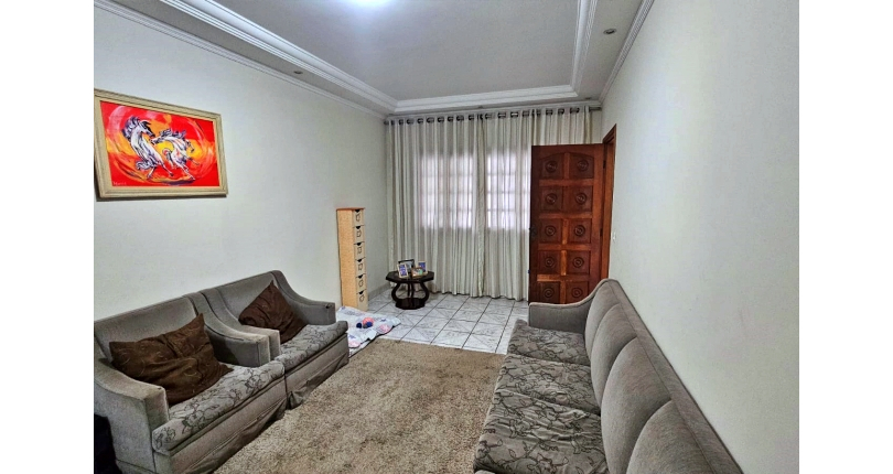 Sobrado à venda no Bairro do Conjunto Residencial Vista Verde na Rua Roberto Boyle,