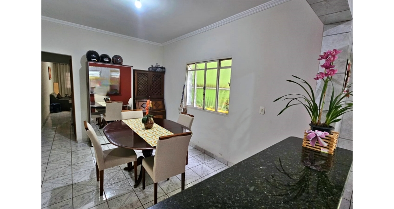 Sobrado à venda no Bairro do Conjunto Residencial Vista Verde na Rua Roberto Boyle,