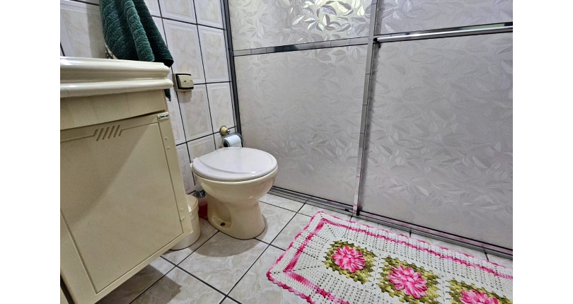 Sobrado à venda no Bairro do Conjunto Residencial Vista Verde na Rua Roberto Boyle,