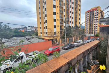 Sobrado à venda no Conjunto Residencial Vista Verde na Rua José Carlos de Resende