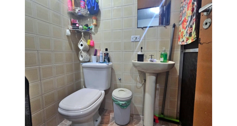 Sobrado à venda no Conjunto Residencial Vista Verde na Rua José Carlos de Resende