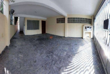 Sobrado à venda no Bairro do Conjunto Residencial Vista Verde na Rua José Carlos de Resende,