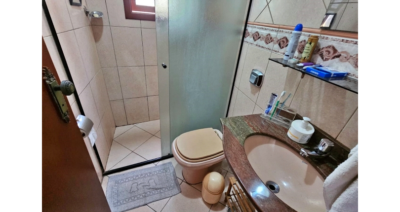 Sobrado à venda no Bairro do Jardim Cidade Pirituba na Rua Pináceas,