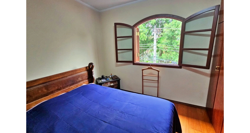 Sobrado à venda no Bairro do Jardim Cidade Pirituba na Rua Pináceas,