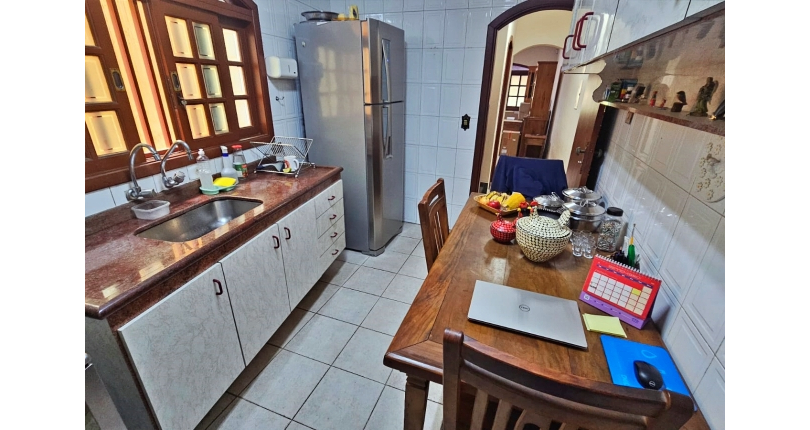 Sobrado à venda no Bairro do Jardim Cidade Pirituba na Rua Pináceas,